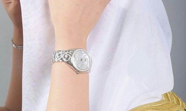 المصورة فاطمة السالم لتصوير عرايس ومناسبات