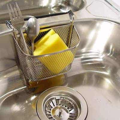 كيفية تنظيف حوض المطبخ