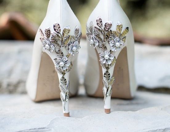 استديو اللمسه الذهبيه لتصوير النسائي - تصوير عرايس والافراح جدة