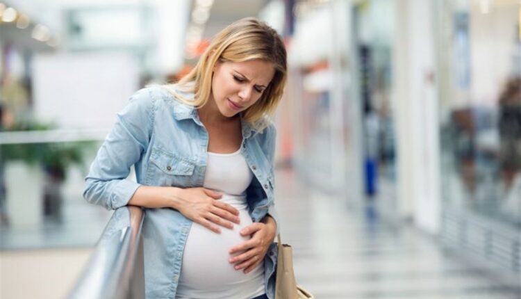المغص في الحمل.. اهم اسبابه ومتى يكون خطيرا؟