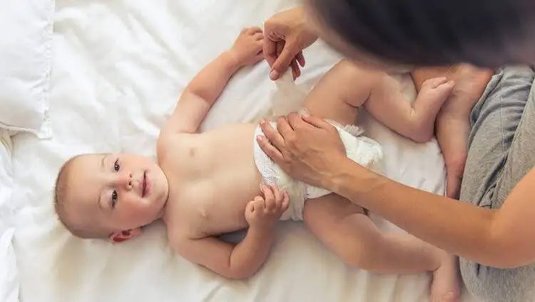 علاج الإسهال عند الرضع والوقاية من الجفاف عند الأطفال